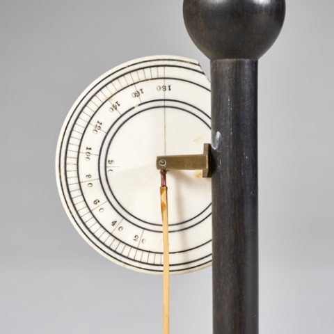 électromètre détail